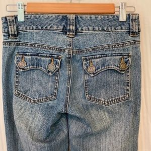 Michael Kors Jeans w. Back Pocket Buttons